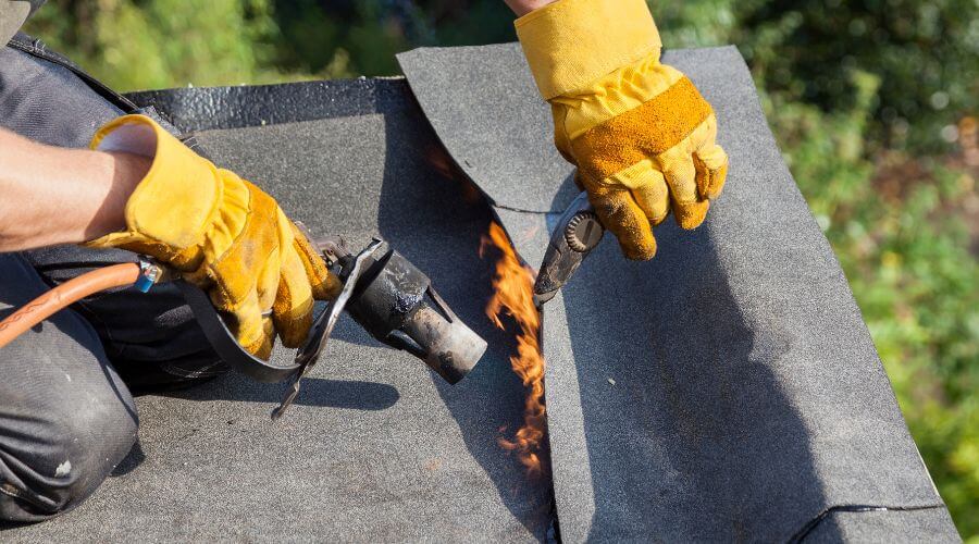 Professional gutter cleaning in Centerville, NY